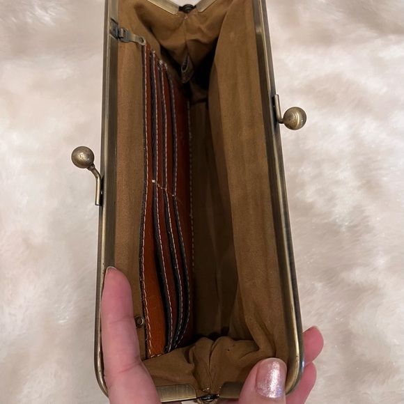 Patricia Nash Gold and Brown Kiss Lock Clutch - Picture 4 of 7